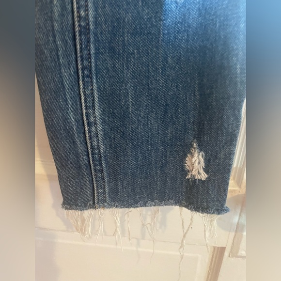 Abercrombie & Fitch High Rise Mom Jean - Picture 5 of 7